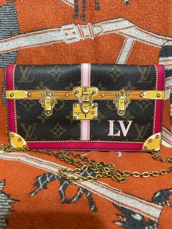 Louis Vuitton Handbags - LOUIS VUITTON ❤️🌟UB0188 MONOGRAM TRUNKS COLLECTION POCHETTE WOC ⭐️